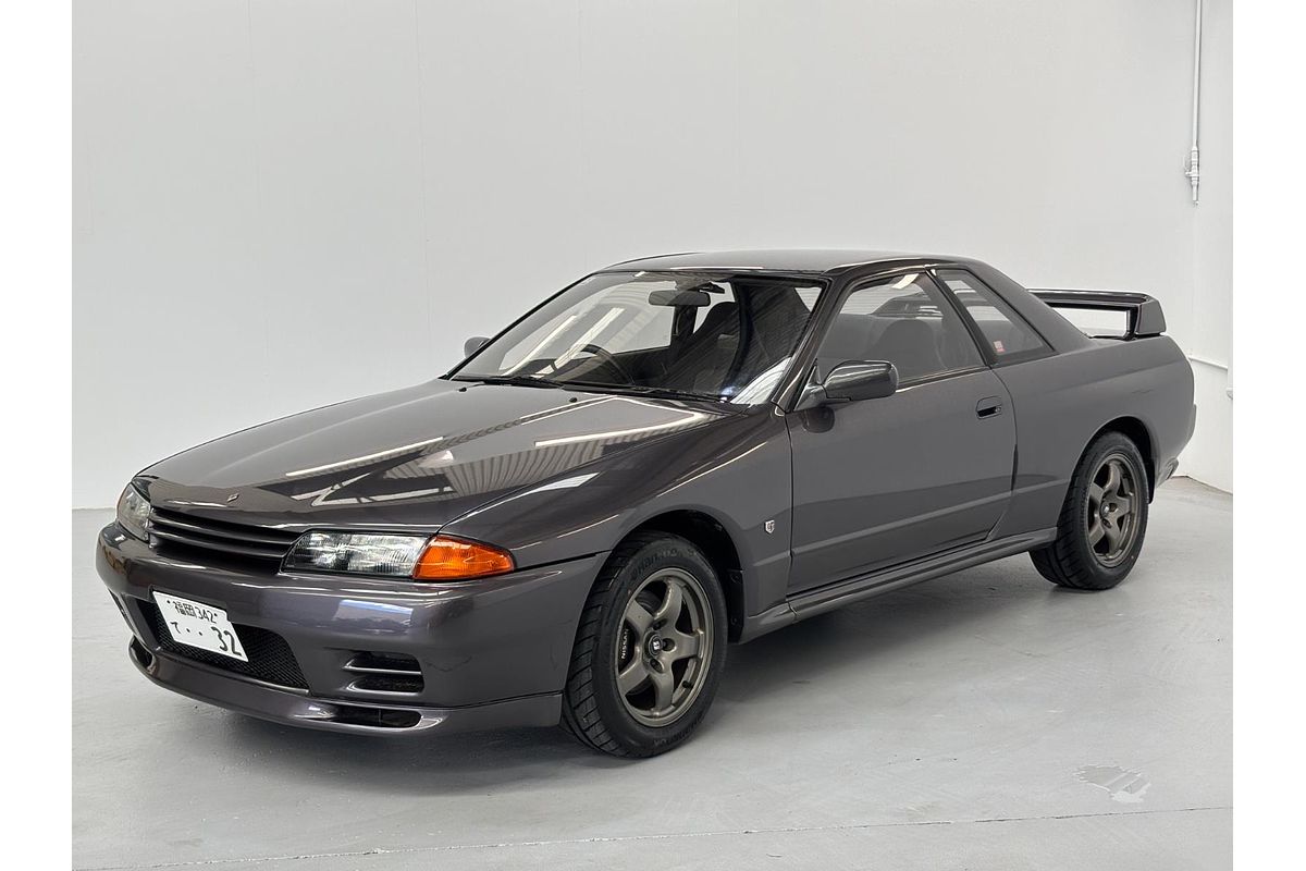 1992 Nissan SKYLINE GT-R R32 BNR32