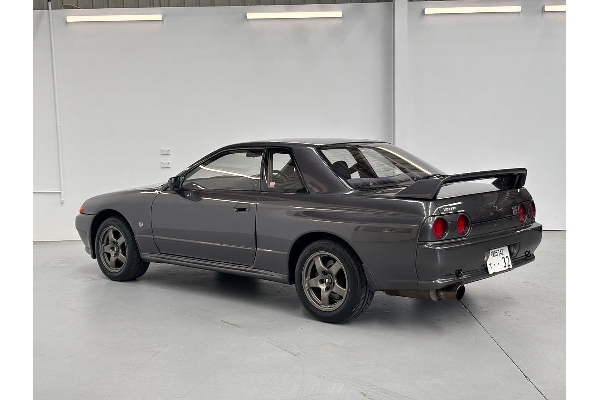 1992 Nissan SKYLINE GT-R R32 BNR32