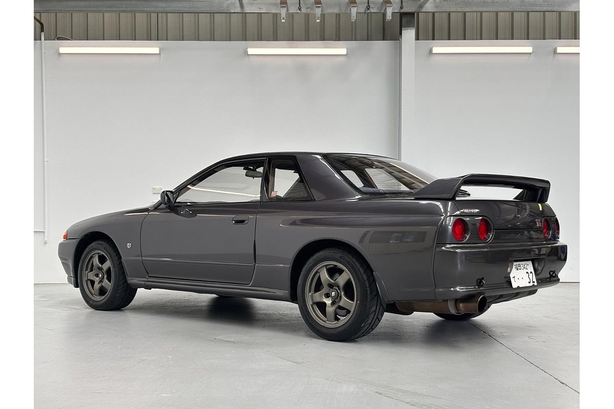 1992 Nissan SKYLINE GT-R R32 BNR32