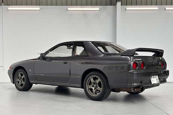 1992 Nissan SKYLINE GT-R R32 BNR32