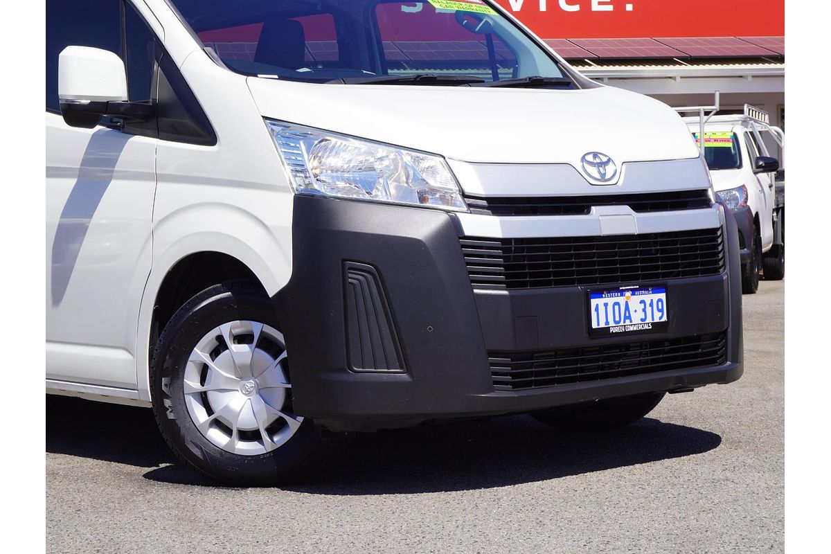 2020 Toyota Hiace Commuter GDH322R