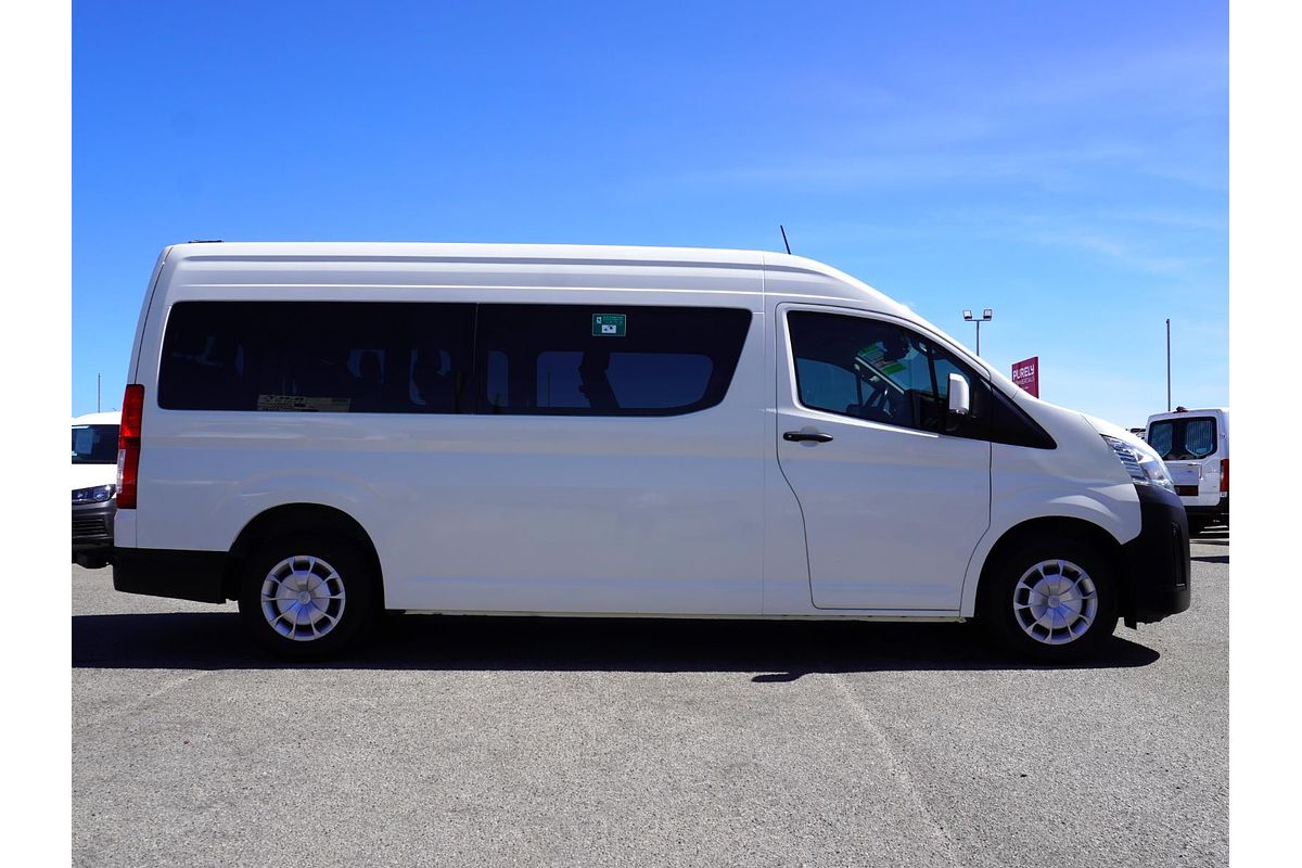 2020 Toyota Hiace Commuter GDH322R