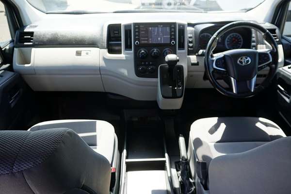 2020 Toyota Hiace Commuter GDH322R