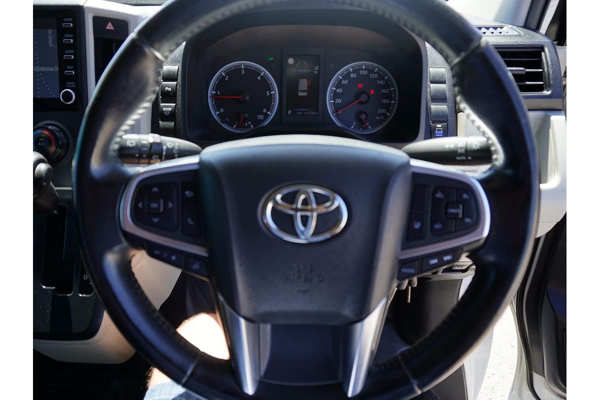 2020 Toyota Hiace Commuter GDH322R
