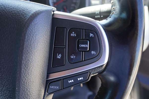 2020 Toyota Hiace Commuter GDH322R