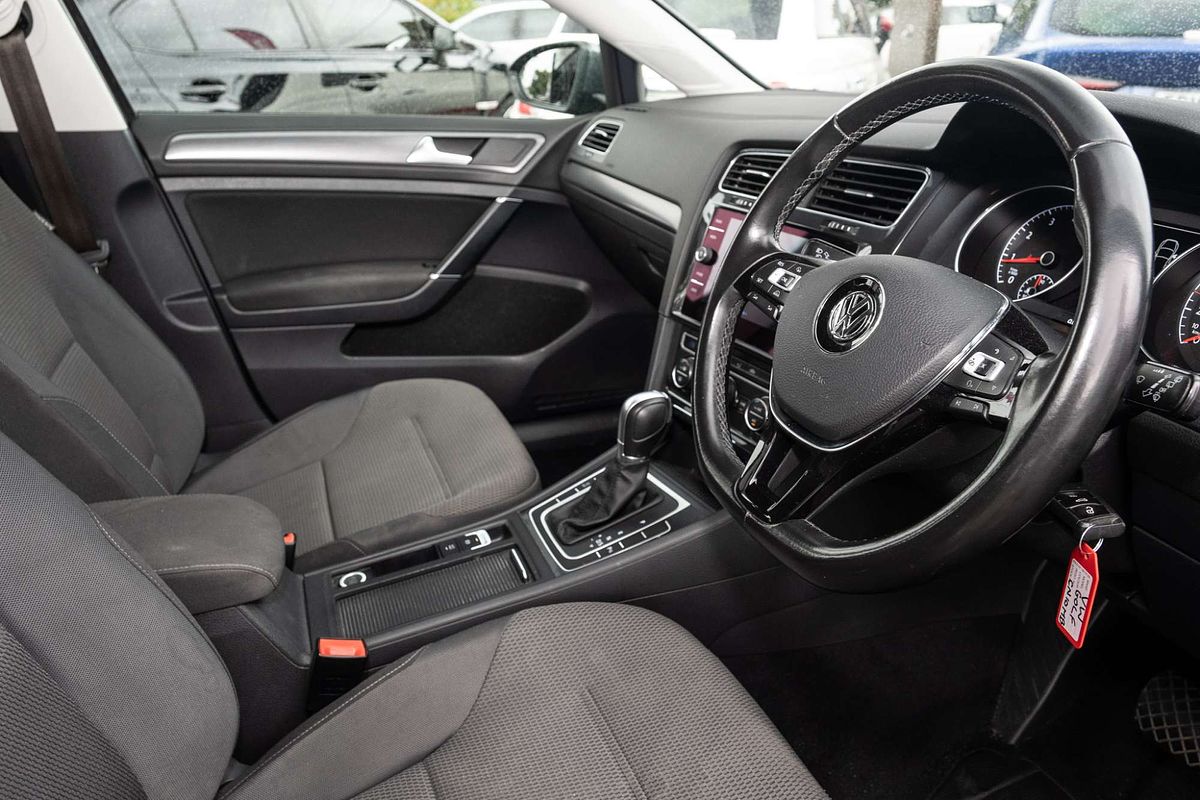 2017 Volkswagen Golf 110TSI Comfortline 7.5