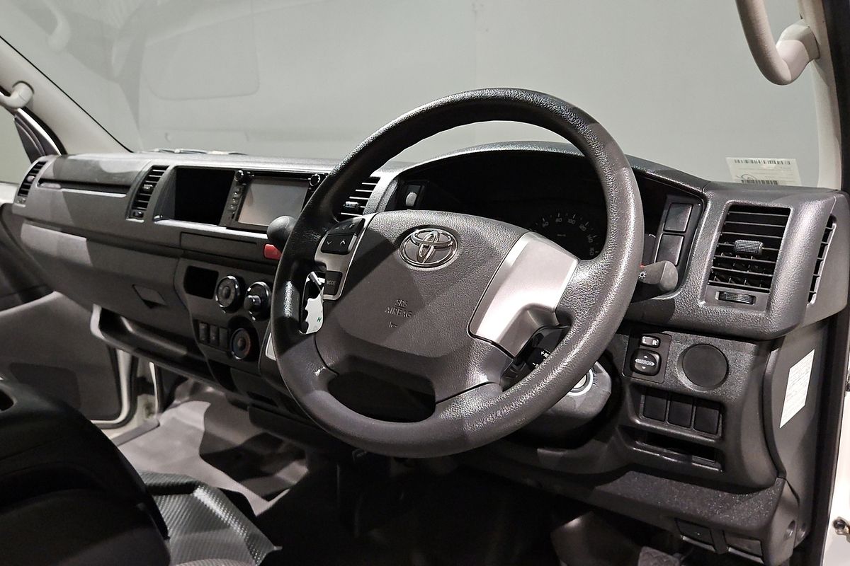 2018 Toyota Hiace Commuter KDH223R