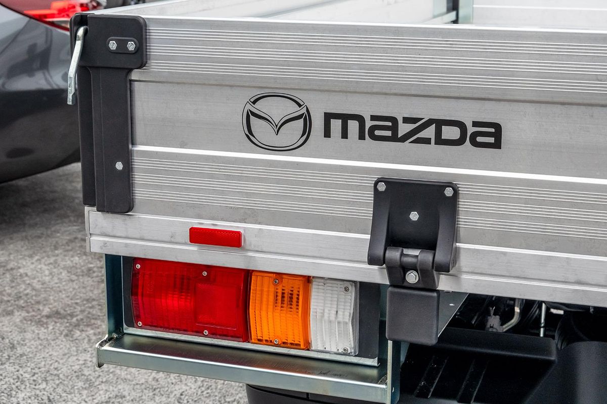 2025 Mazda BT-50 XT TF Rear Wheel Drive