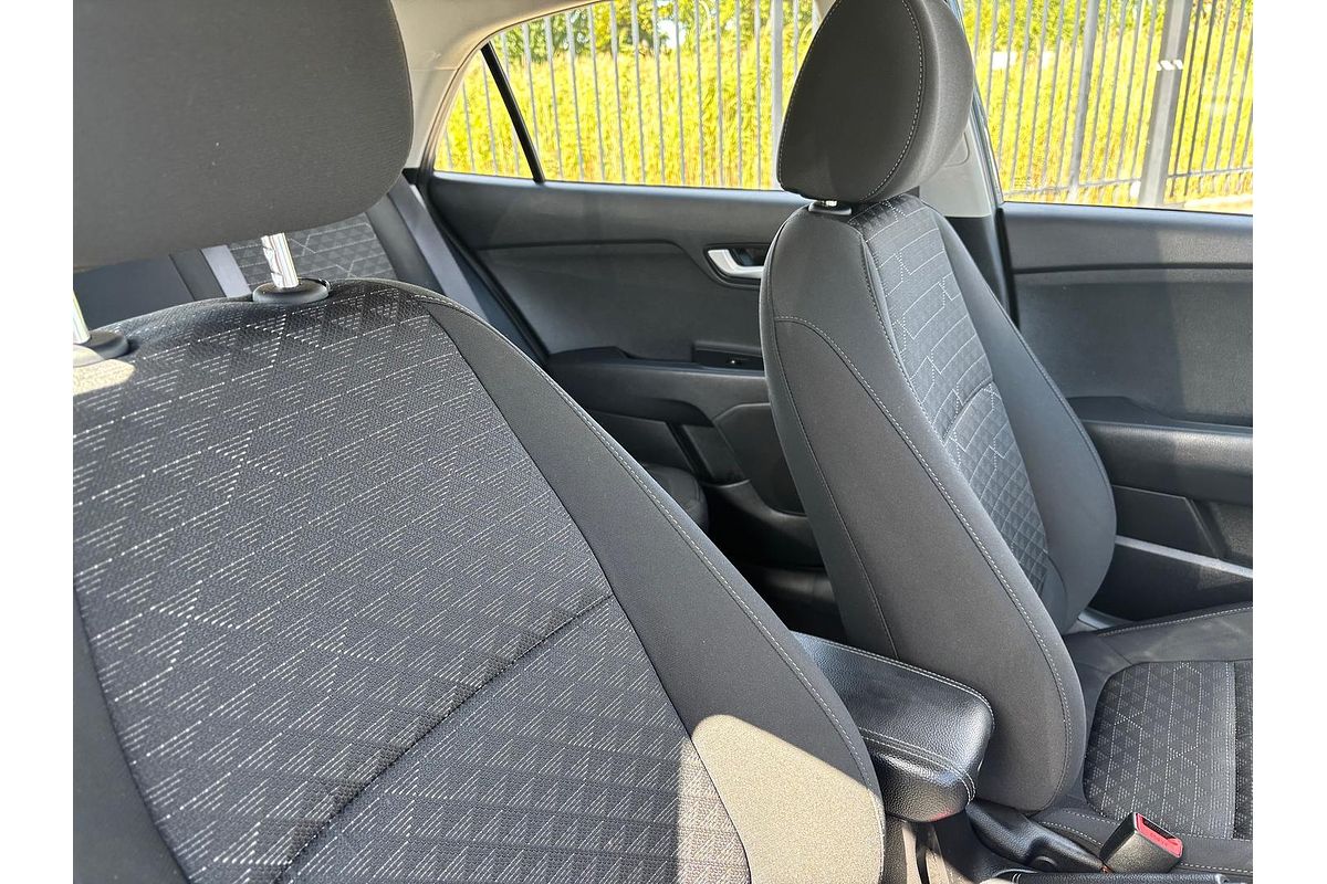 2019 Kia Rio S YB