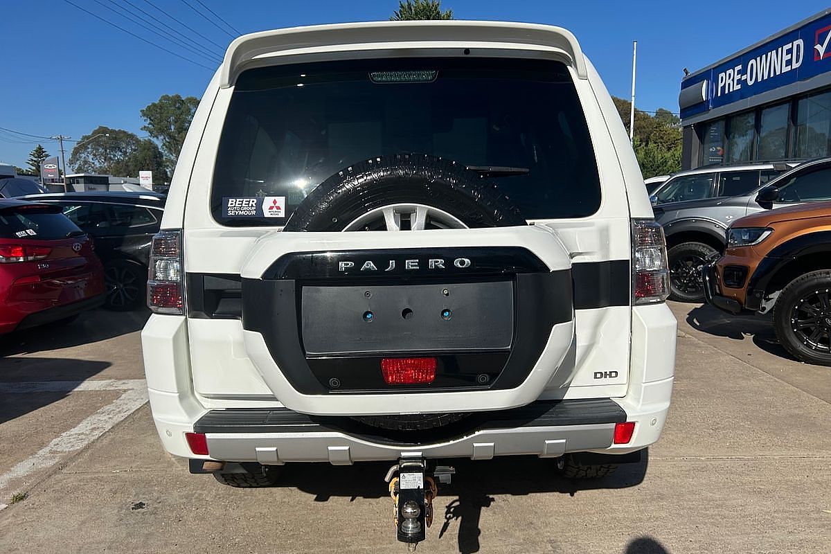 2017 Mitsubishi Pajero GLS NX