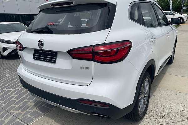 2022 MG HS Core SAS23