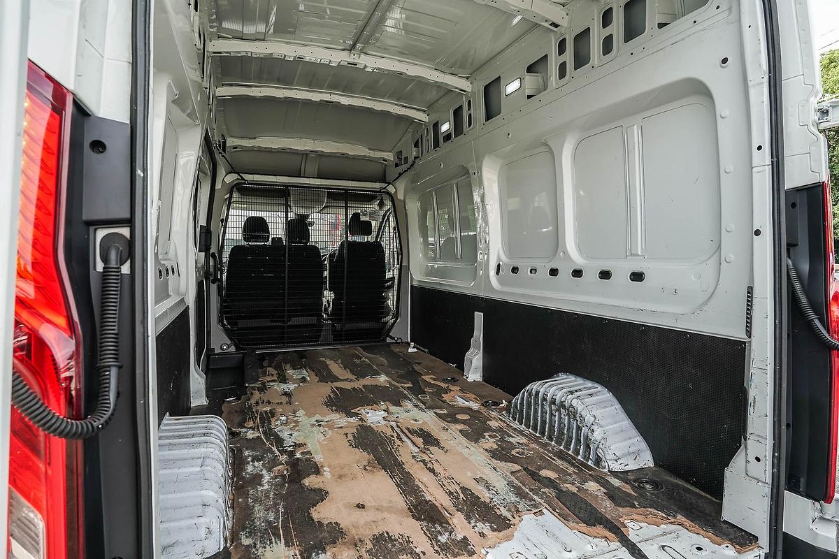 2021 LDV Deliver 9 LWB