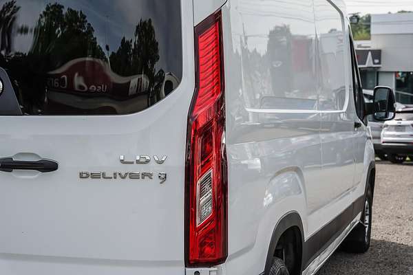 2021 LDV Deliver 9 LWB