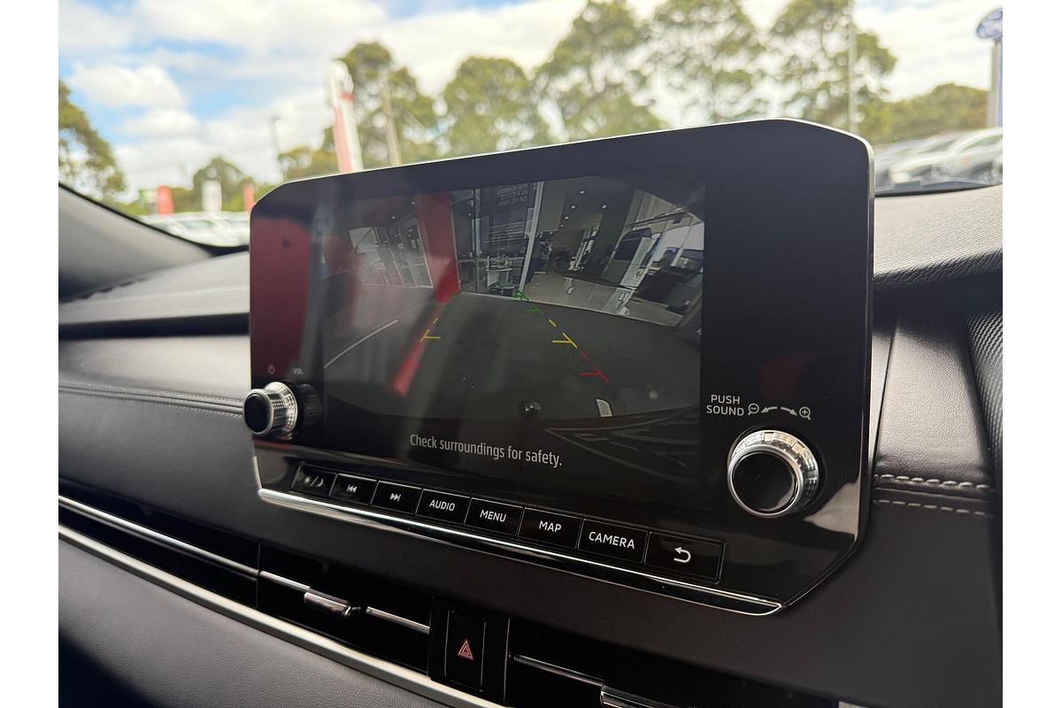 2023 Mitsubishi Outlander LS Black Edition ZM