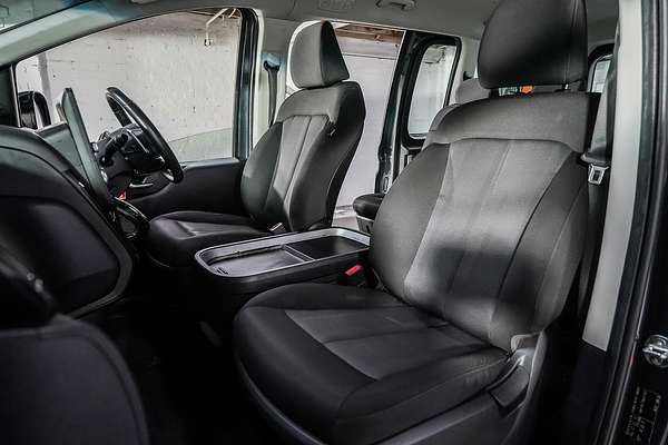 2021 Hyundai STARIA US4.V1