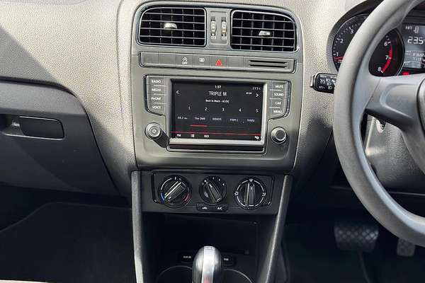 2015 Volkswagen Polo 66TSI Trendline 6R