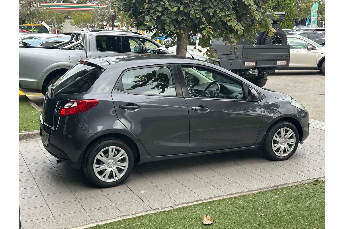2013 Mazda 2 Neo DE Series 2