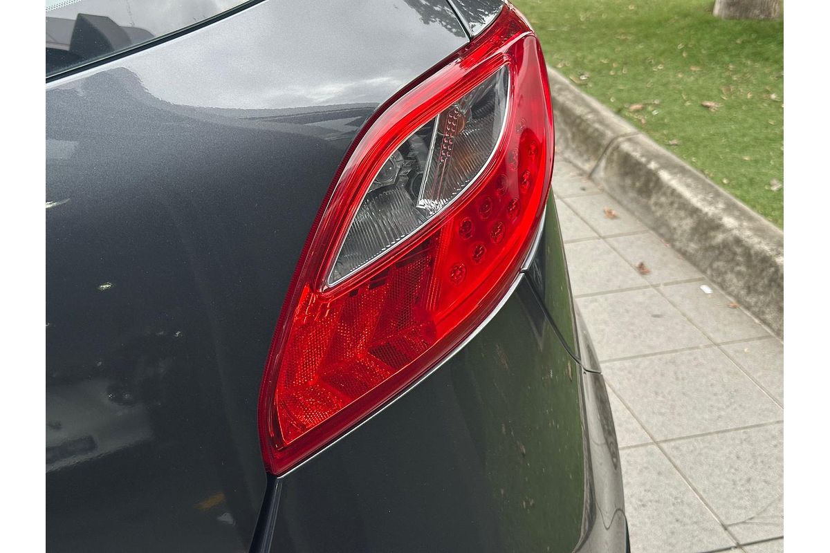 2013 Mazda 2 Neo DE Series 2