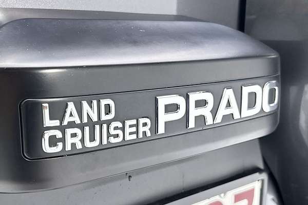 2023 Toyota Landcruiser Prado VX GDJ150R