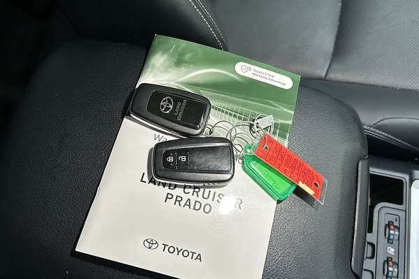 2023 Toyota Landcruiser Prado VX GDJ150R