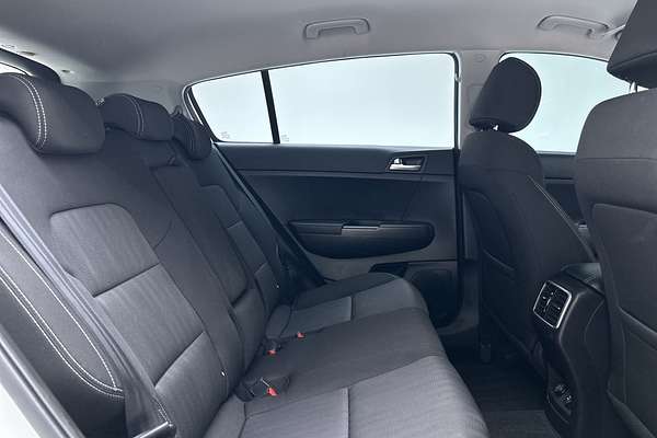 2020 Kia Sportage S QL