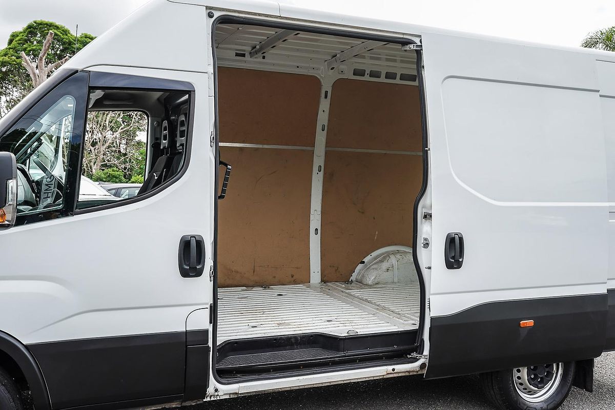 2022 Iveco Daily 35S14V