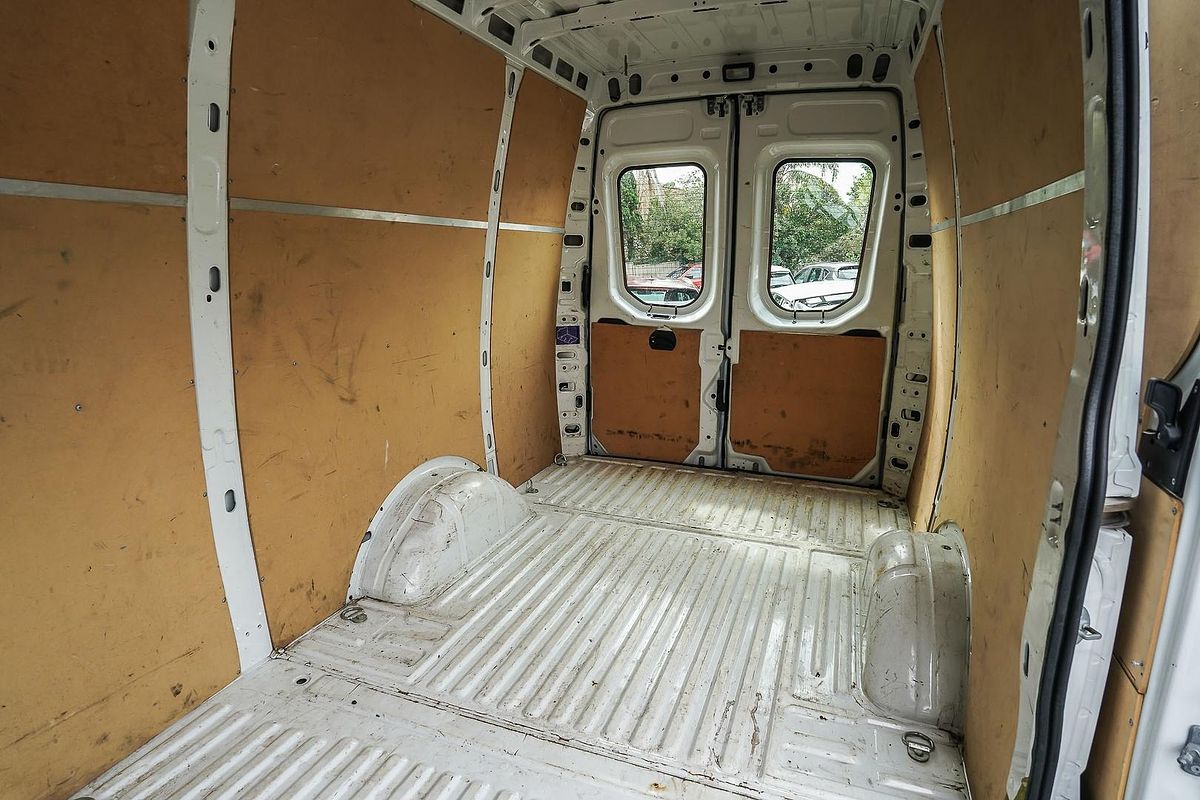 2022 Iveco Daily 35S14V