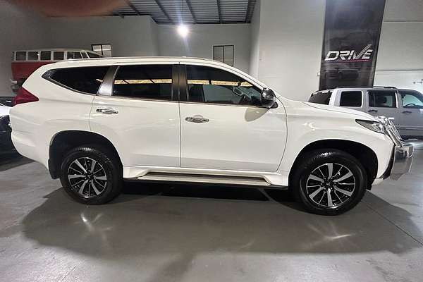 2016 Mitsubishi Pajero Sport GLS QE