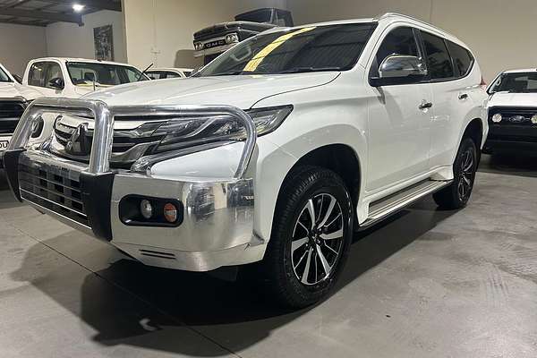 2016 Mitsubishi Pajero Sport GLS QE