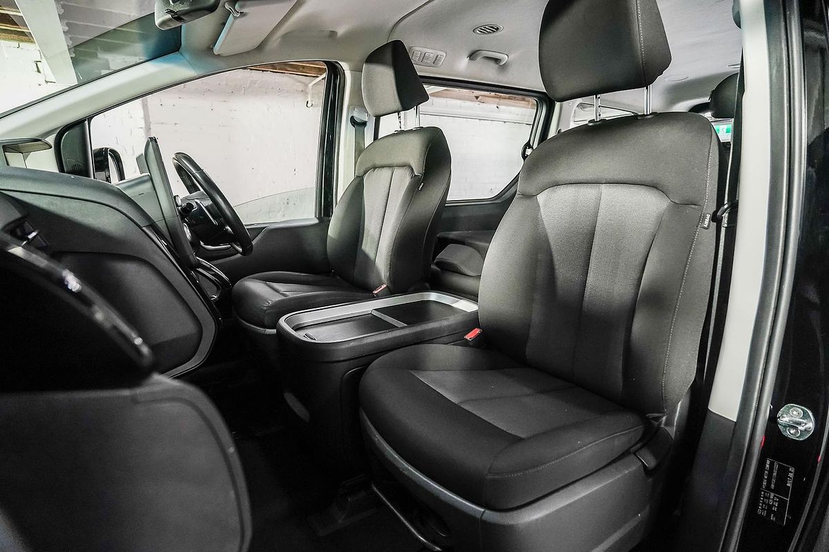 2021 Hyundai STARIA US4.V1