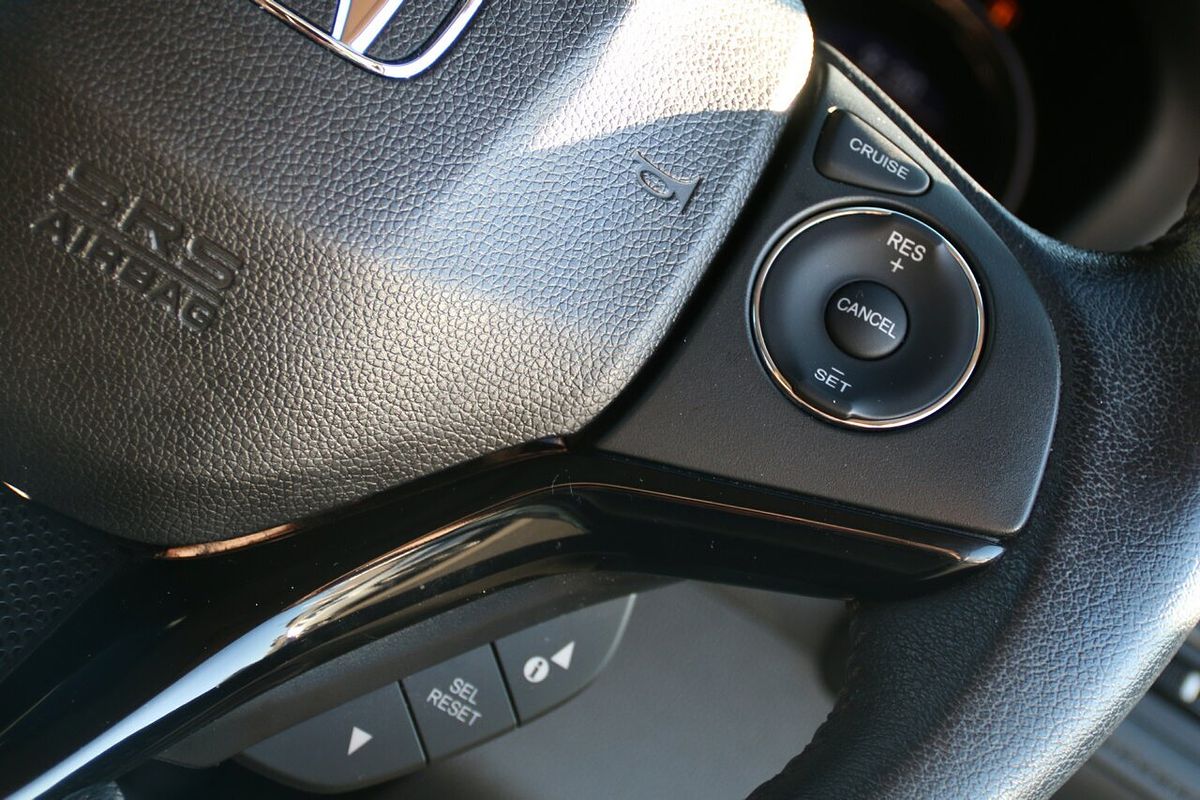 2019 Honda HR-V VTi-S