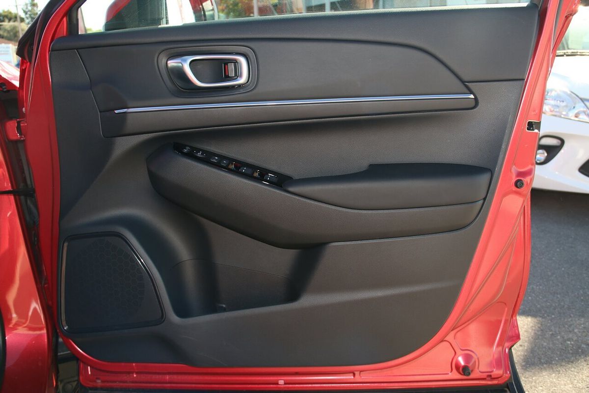 2023 Honda HR-V e:HEV L