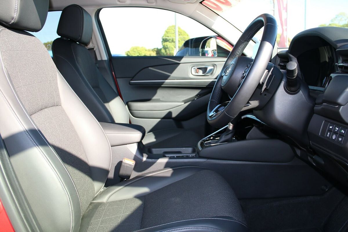 2023 Honda HR-V e:HEV L
