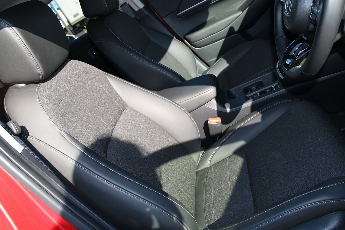 2023 Honda HR-V e:HEV L