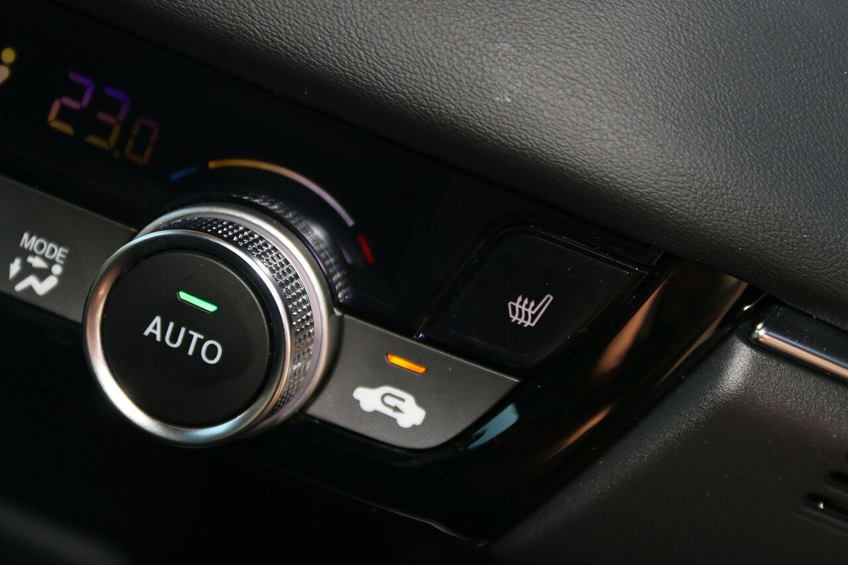 2023 Honda HR-V e:HEV L