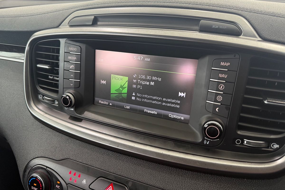 2016 Kia Sorento Si UM