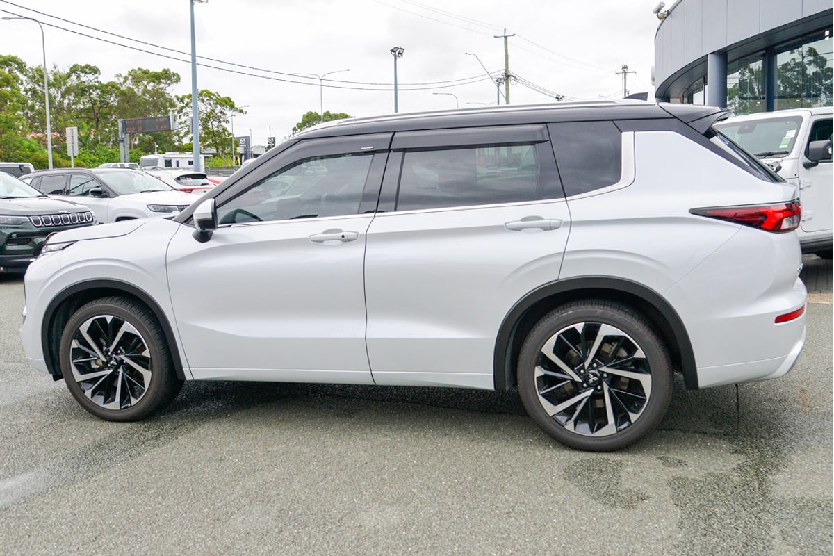 2022 Mitsubishi Outlander Exceed Tourer ZM