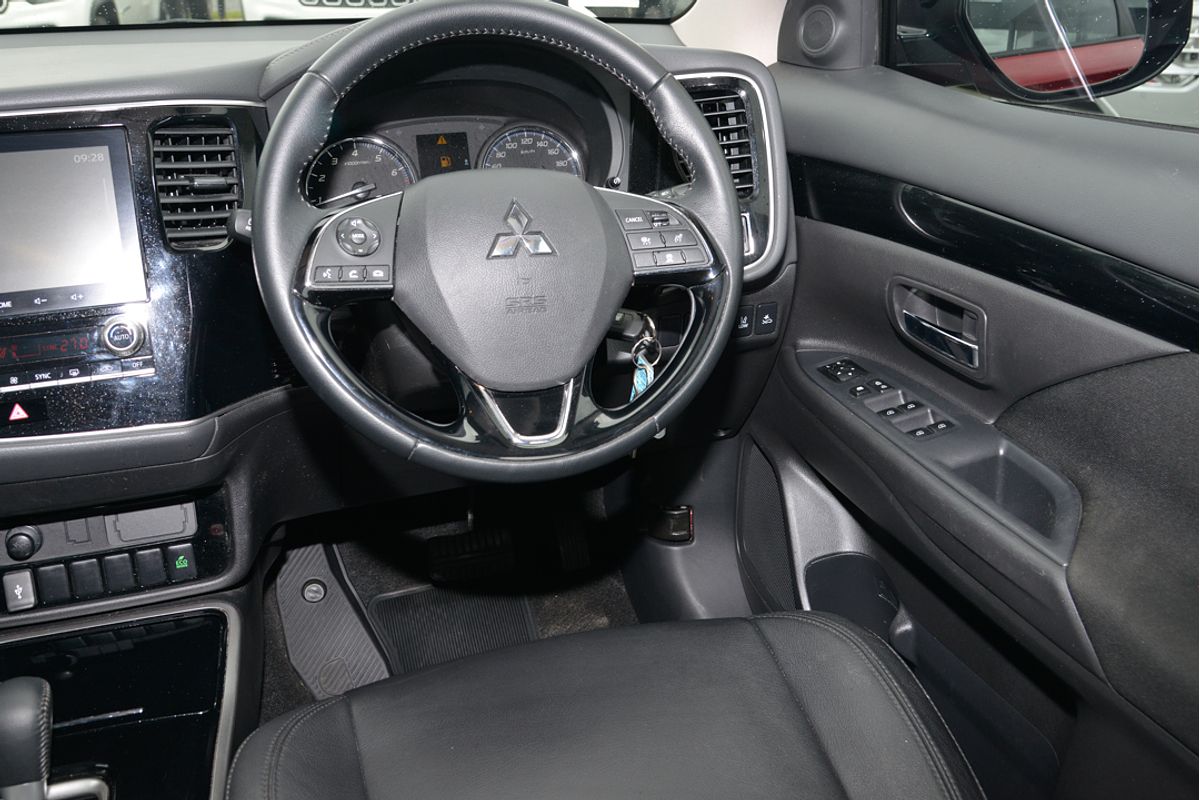 2021 Mitsubishi Outlander ES ZL