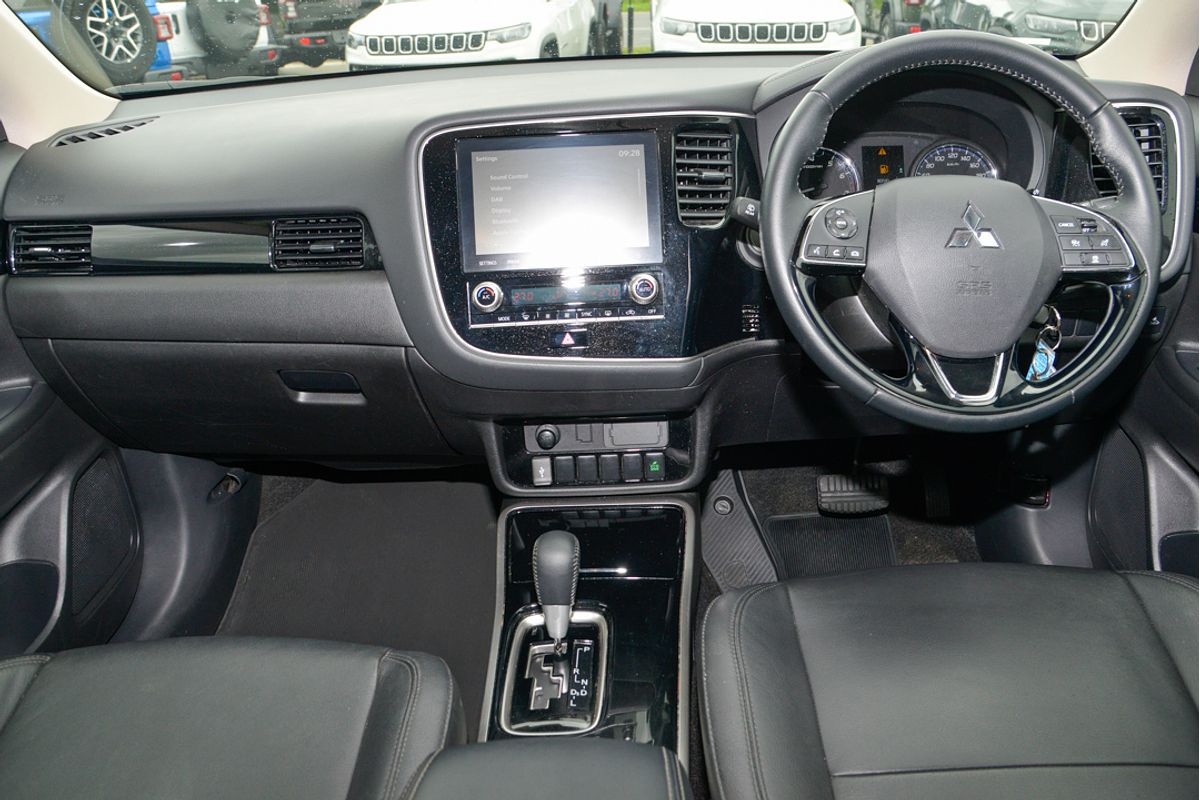 2021 Mitsubishi Outlander ES ZL