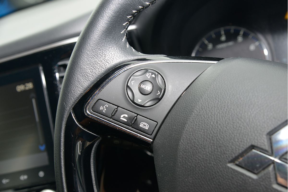 2021 Mitsubishi Outlander ES ZL