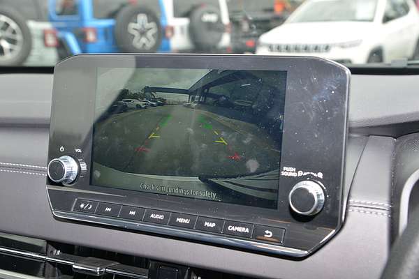 2024 Mitsubishi Outlander LS ZM