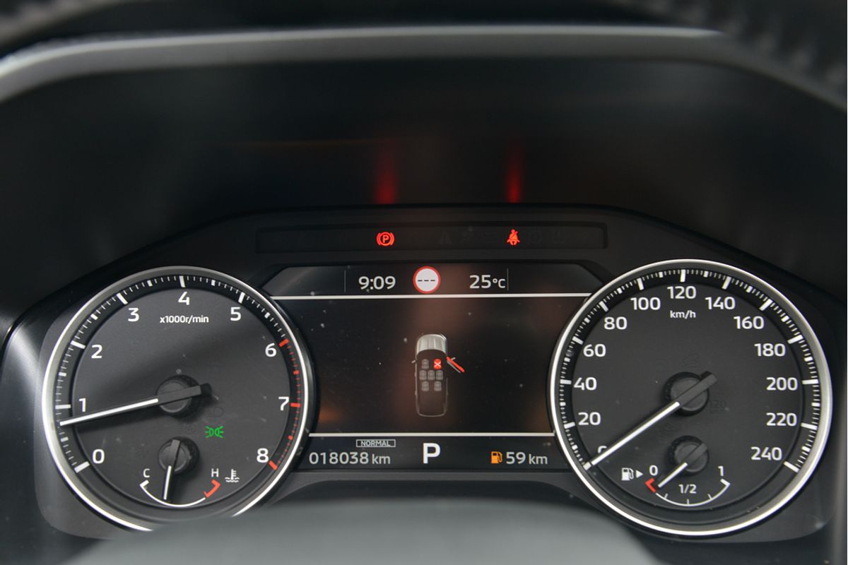 2024 Mitsubishi Outlander LS ZM