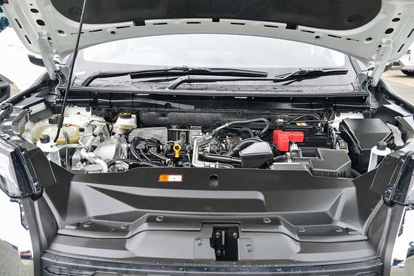 2024 Mitsubishi Outlander LS ZM