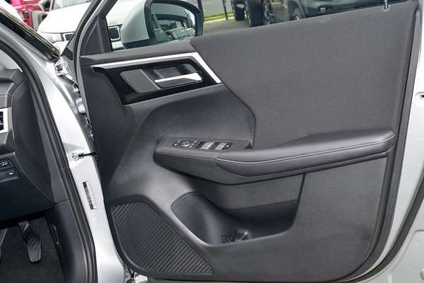 2024 Mitsubishi Outlander LS ZM