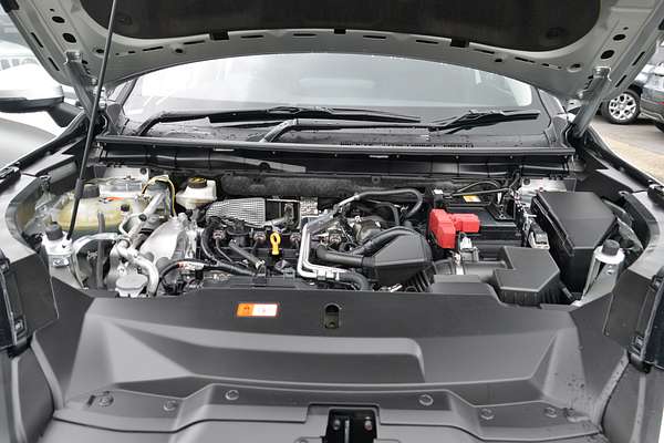2024 Mitsubishi Outlander LS ZM