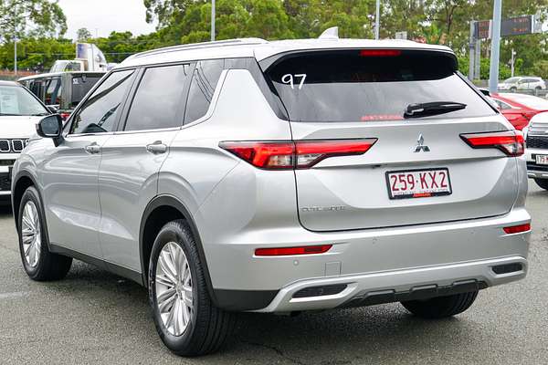 2024 Mitsubishi Outlander LS ZM