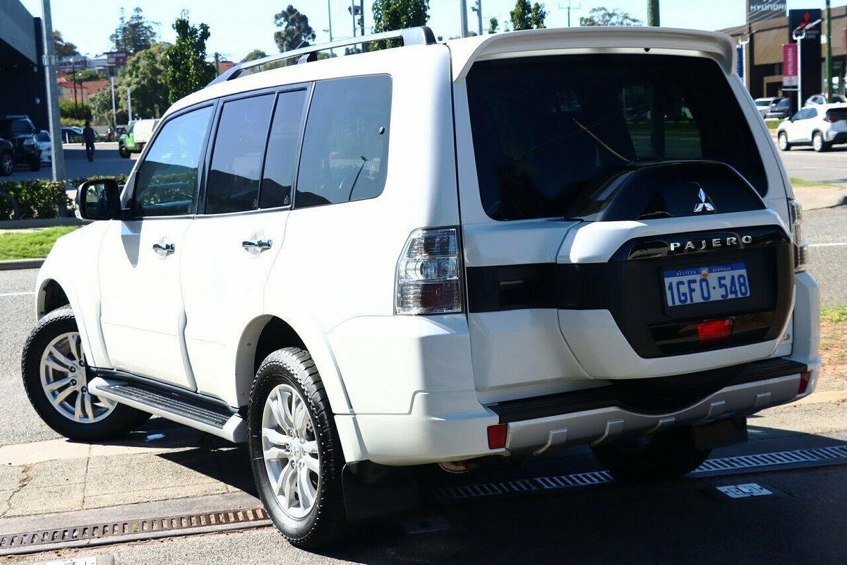 2016 Mitsubishi Pajero GLX NX