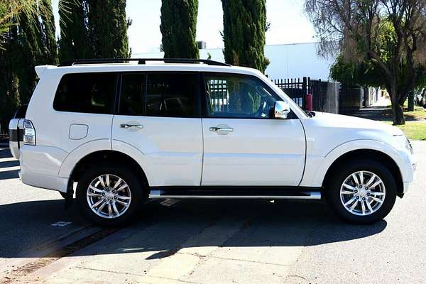 2016 Mitsubishi Pajero GLX NX