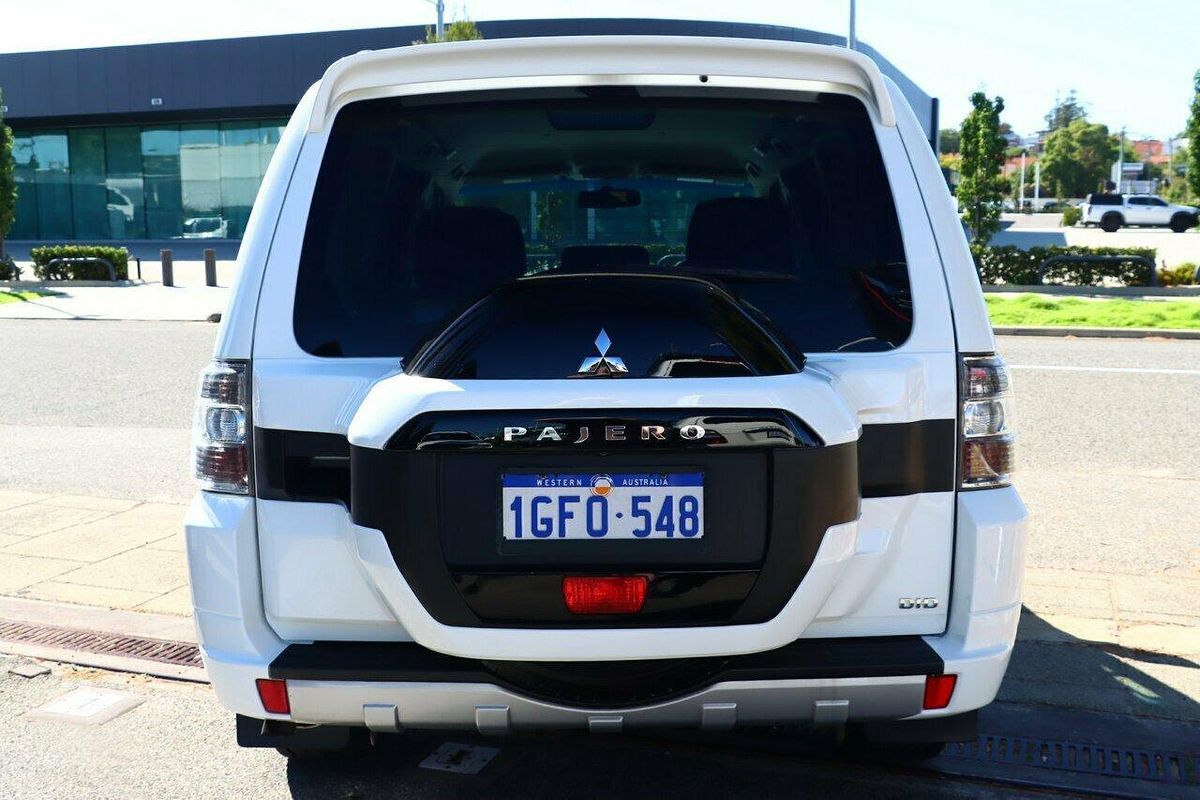 2016 Mitsubishi Pajero GLX NX