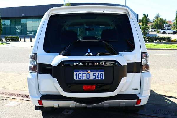 2016 Mitsubishi Pajero GLX NX
